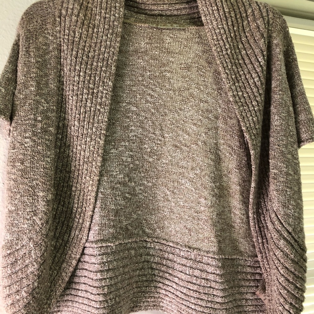Peter Nygard short cardigan